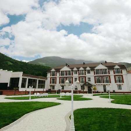 Castle Resort Spa Hotel Ismayilli Extérieur photo